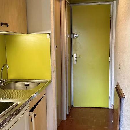 Avec Piscine Privée, Parking Et Terrasse - Proche Plage, Port Et Commerces - 4 Couchages - Fr-1-731-61 Appartamento *